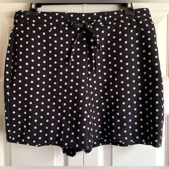 INC Polka Dot Shorts - Picture 2 of 4